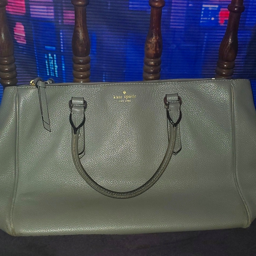 Kate spade new York gray leather purse